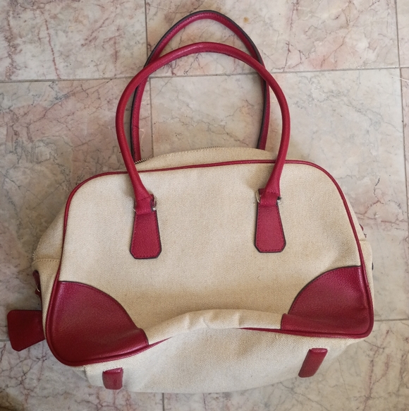 Liz Claiborne Handbags - NEW Liz Claiborne tote